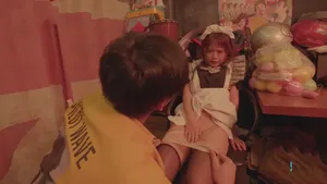 Tan ca là vô nhà nghỉ cùng em đồng nghiệp